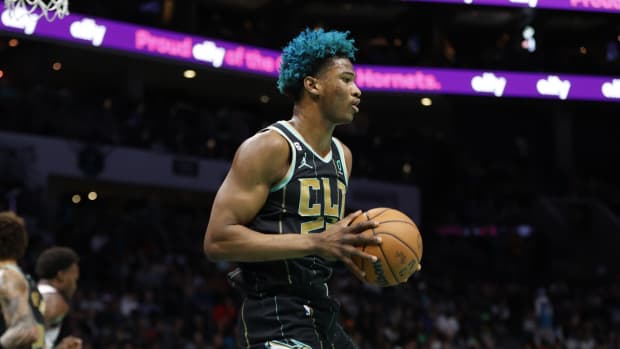 What do the Philadelphia 76ers plan to do with Kai Jones?